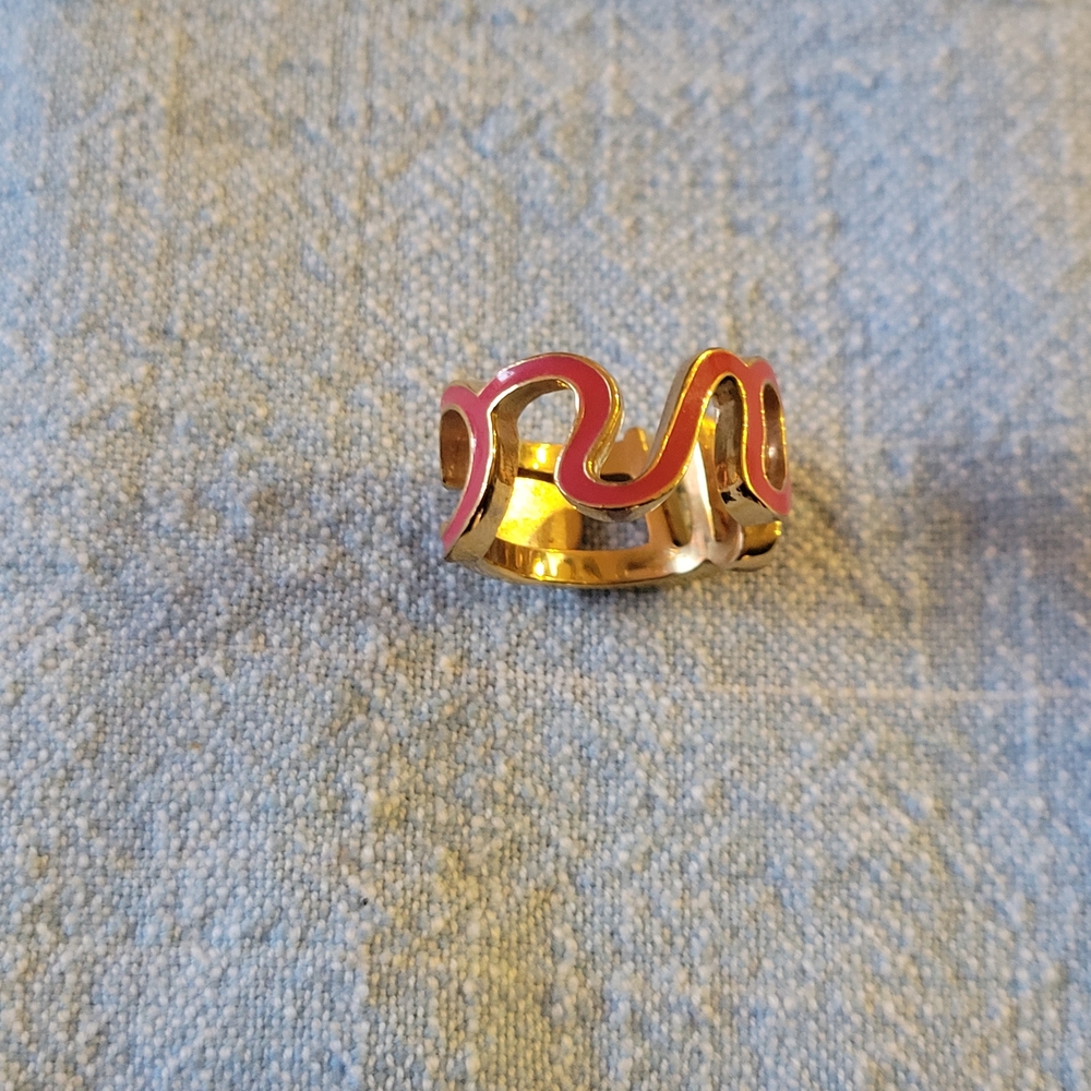 Gold And Red Script Ring - image 4